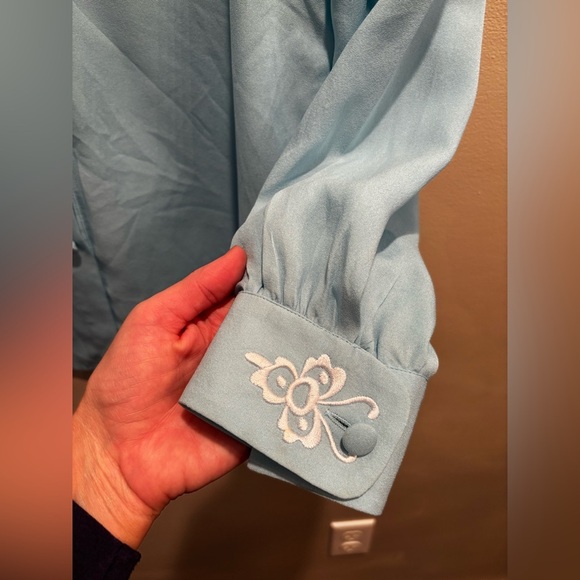 Bob Mackie Light Blue Wearable Art Shirt cut-out medium silk elegant western - Picture 5 of 14